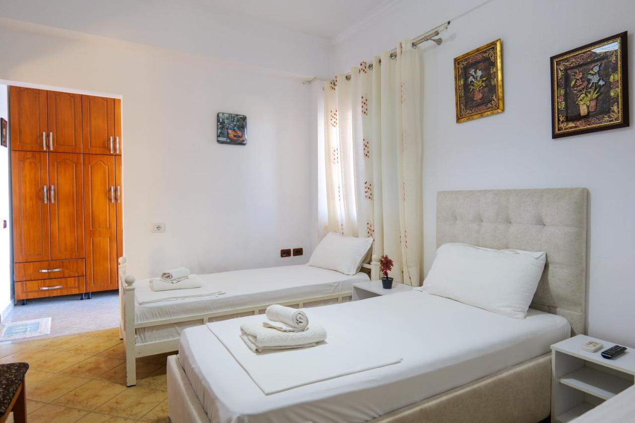 Guest House Gerard Ksamil Kültér fotó