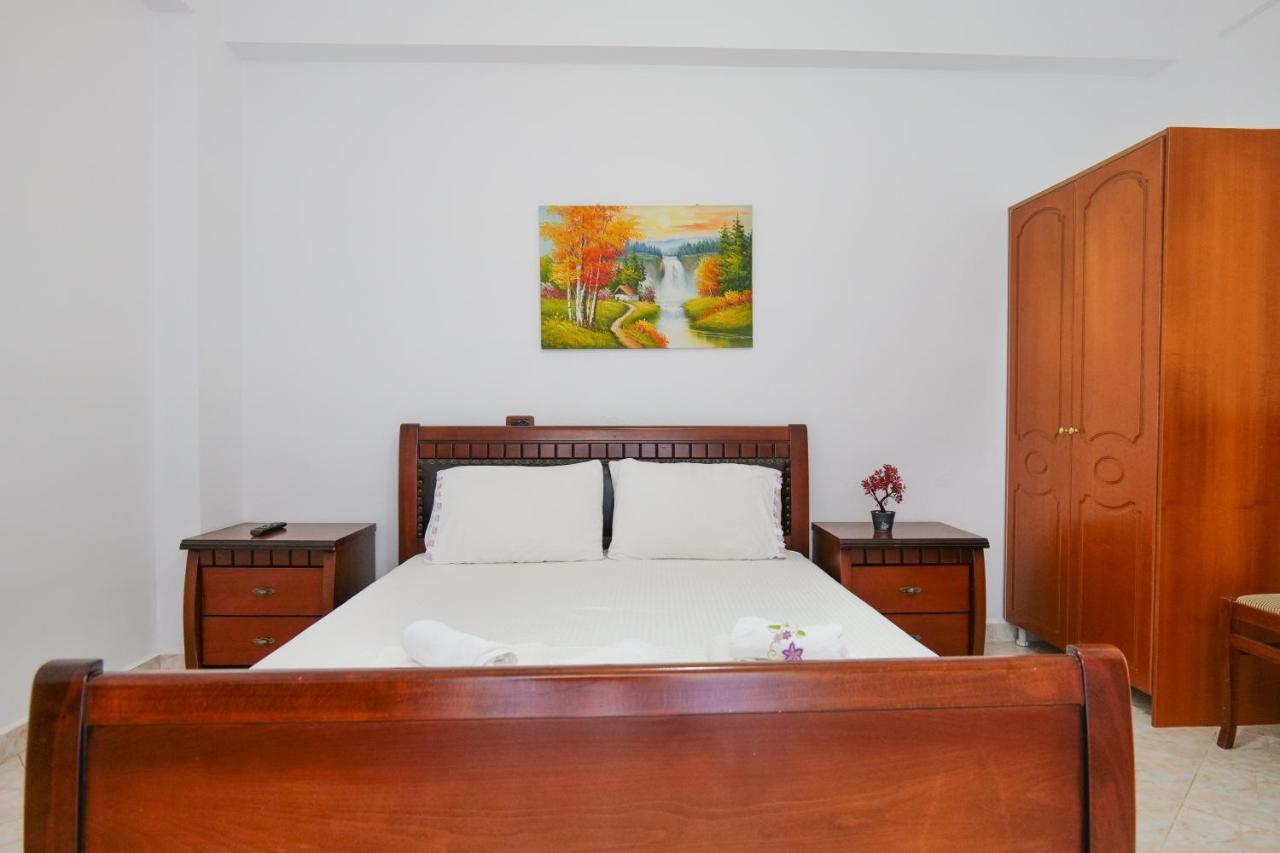 Guest House Gerard Ksamil Kültér fotó