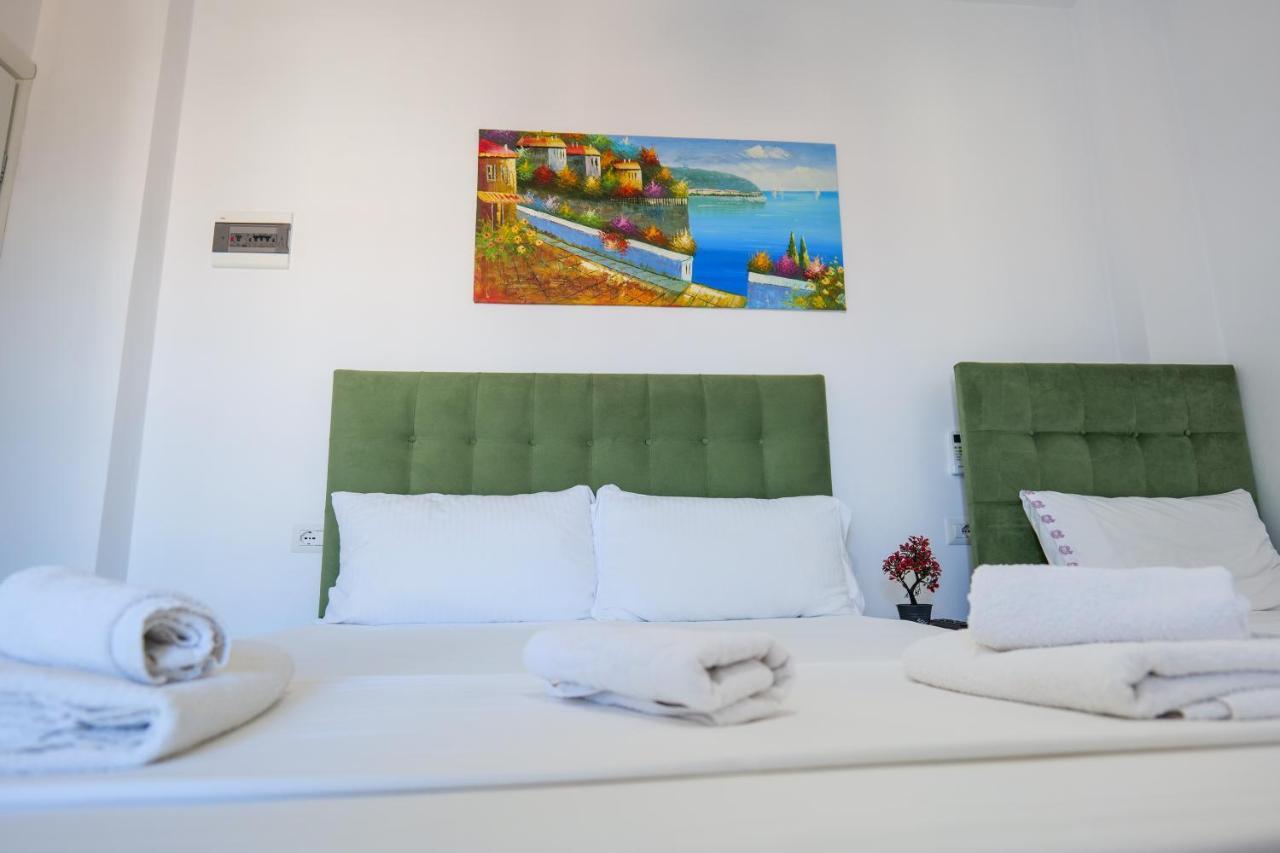 Guest House Gerard Ksamil Kültér fotó